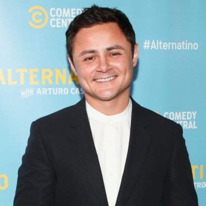 Arturo Castro’s Girlfriend: Is He Gay or Dating Anyone? Question on His Sexuality