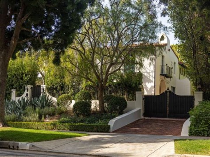 Beverly Hills Bought By Zach: An Exclusive Real Estate Scoop
