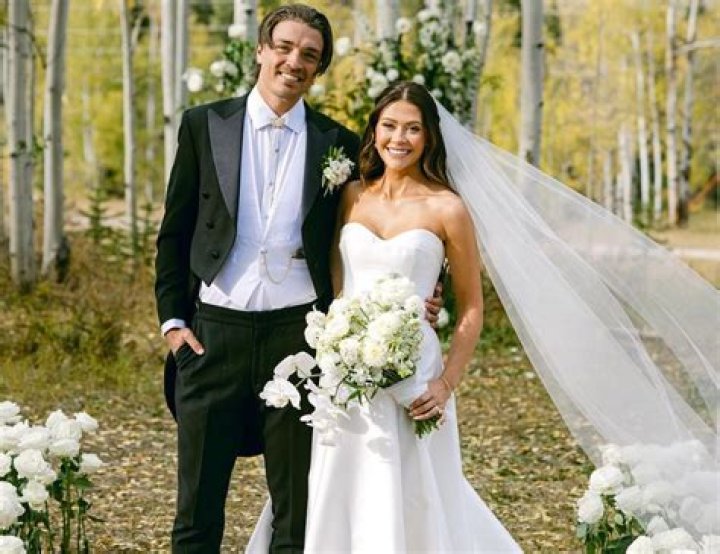 Caelynn Miller Keyes – Bio, Net Worth, Affair, Boyfriend, Dating, Age, Facts, Wiki, Height, Family, High School, Miss Virginia, The Bachelor, Weight