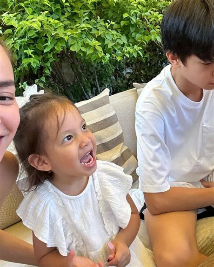 Ho Ngoc Ha Bio: Career, Divorce, Family &amp; Net Worth