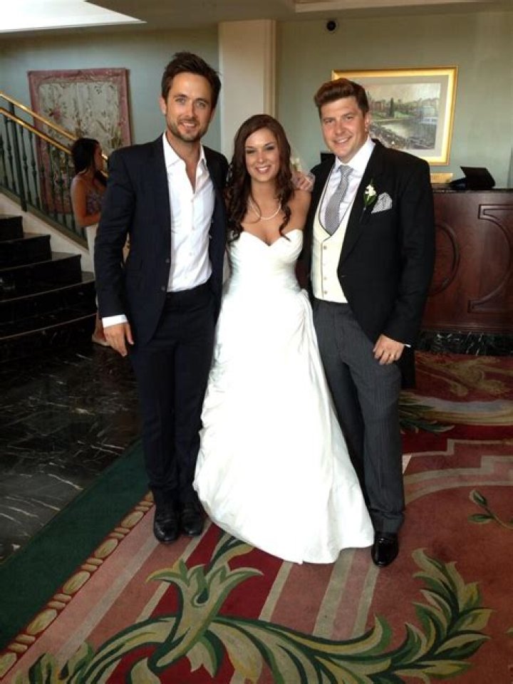 Is Justin Chatwin Married: An Uncover Of His Relationship Status