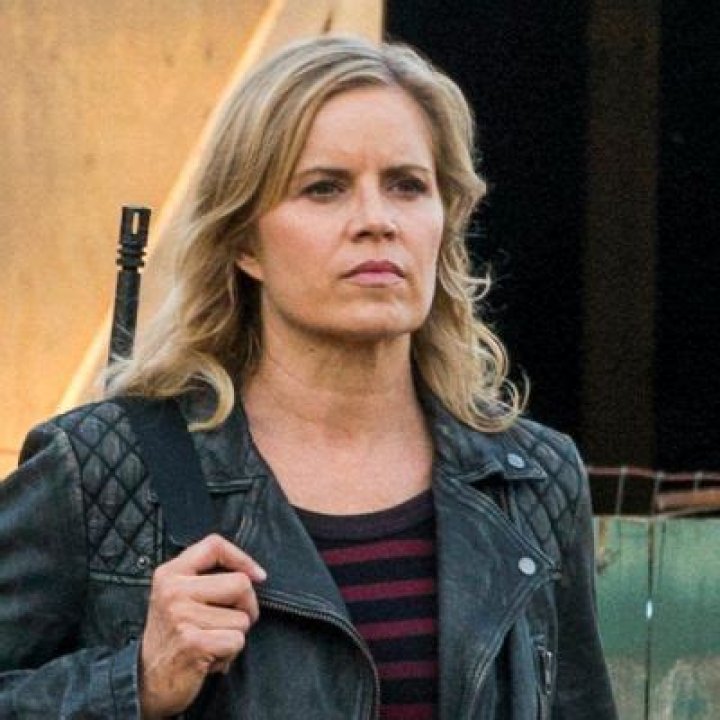 Kim Dickens Romantic Affair With Jill Sobule