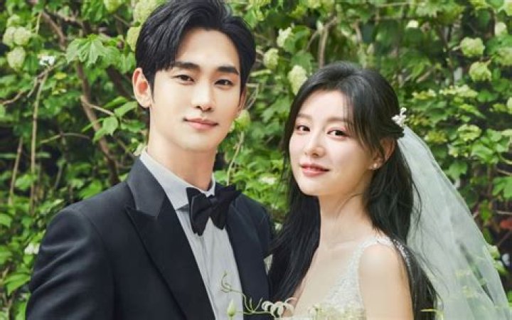 Kim Director husband: Is Kim Director married?