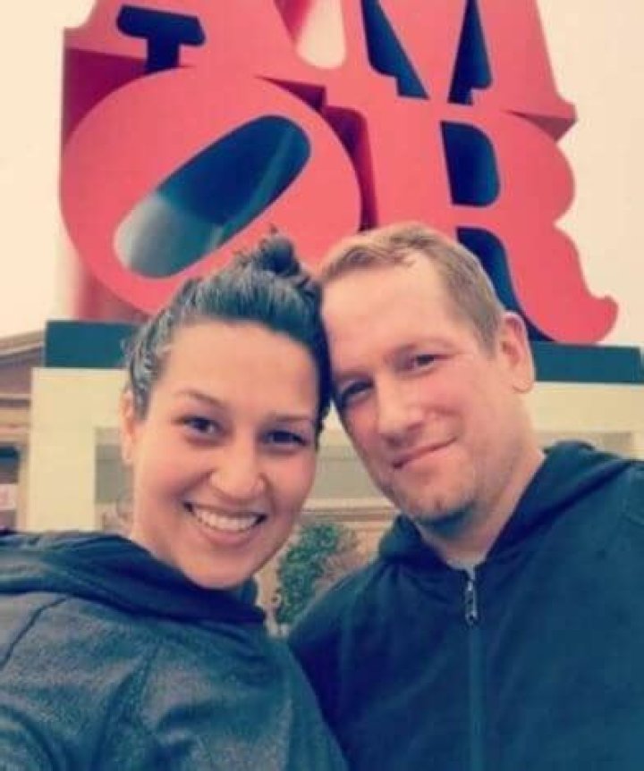 Roberta Nurse Husband, Love Life, Married, Net Worth