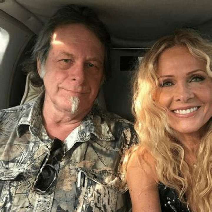 Sandra Janowski- All About The Ex-Wife Of Ted Nugent