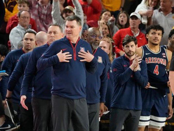 Unveiling The Journey Of Tommy Lloyd: A Basketball Maestro