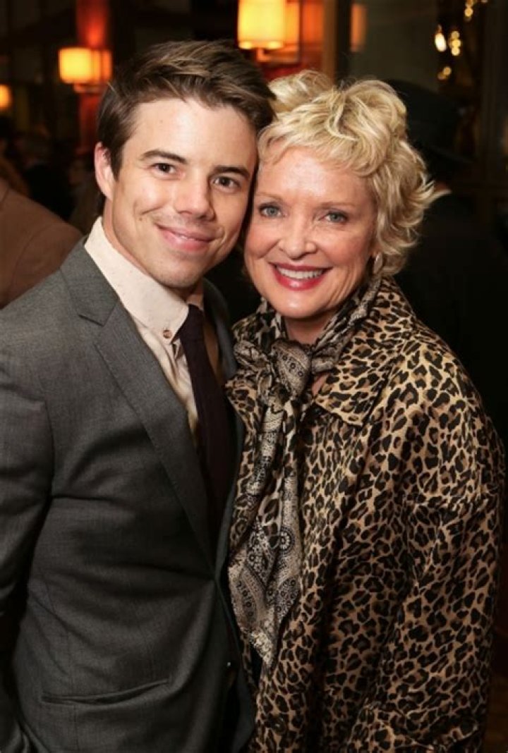 Who Is Jenna Hull? Details On David Hull Wife